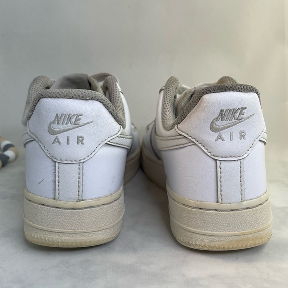 Nike Nike Air Force 1 Low White sneakers DD8959-100 Size 6 - Picture 5 of 9